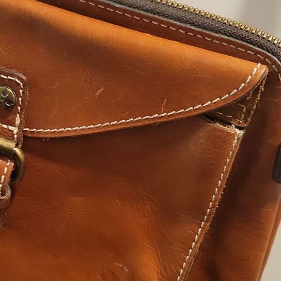 Patricia Nash Avellino Brown Crossbody  Leather Handbag  Bag - Picture 2 of 15